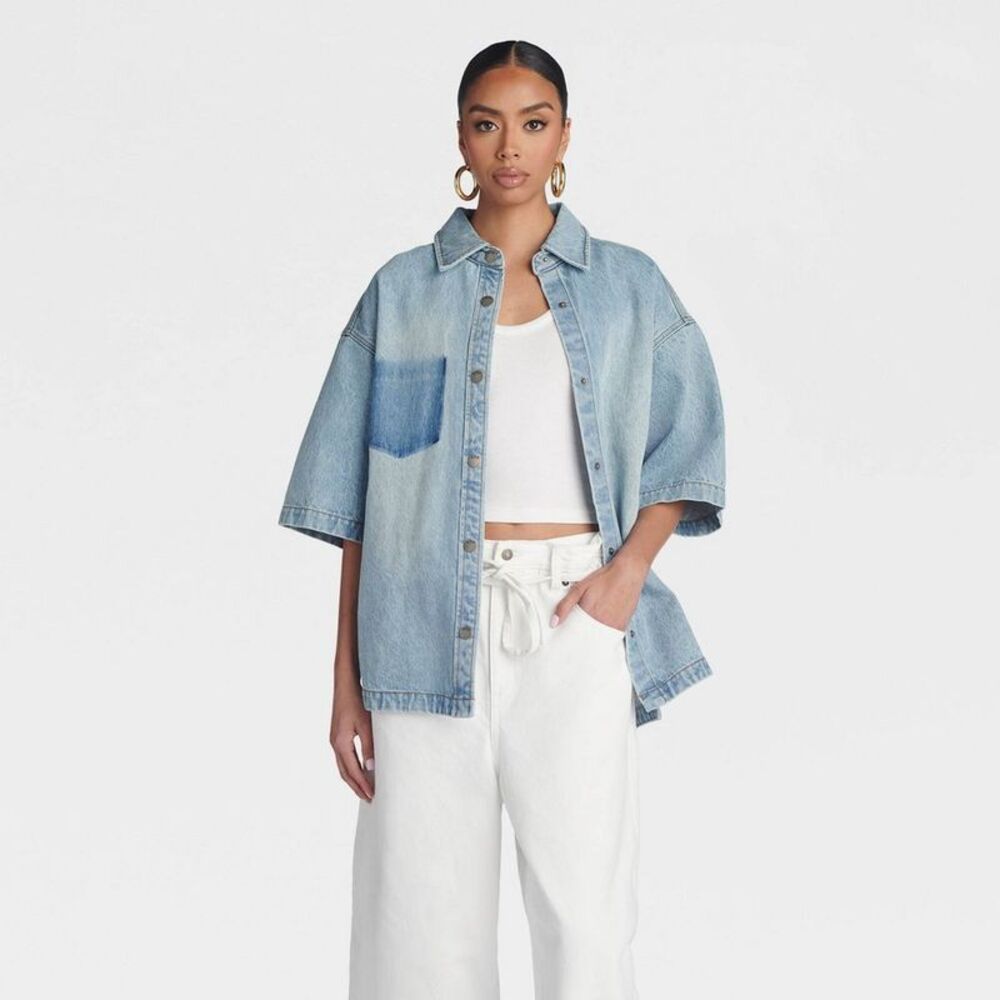 KBB by KAHLANA Women's Short Sleeve 'The Boxy Denim Shirt' - Light Wash XL
